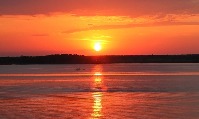 Waco_Lake Waco Sunset.jpg